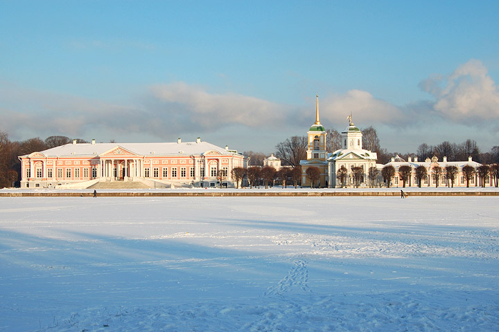 Дворец, парадный фасад